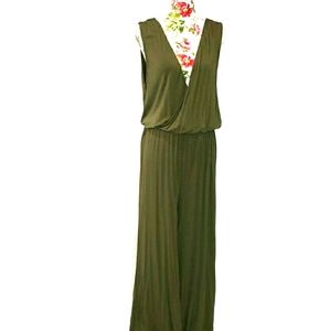 JustFab Olive Green Draped Back Jumpsuit Size XXL